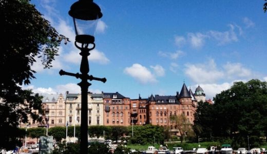 スウェーデン・ストックホルムのおしゃれ観光スポット：アイスホテルに留まってオーロラを見る