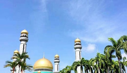 ブルネイの観光スポット：水上集落で地元民の生活を見て高級リゾートを激安で満喫？