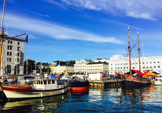 カウッパトリ市場の様子